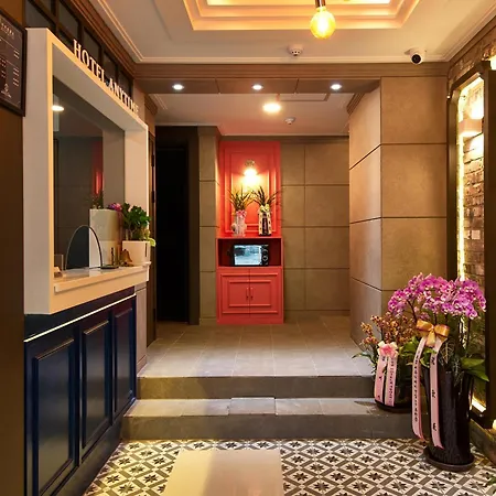 Sinchon Anytime Hotel
