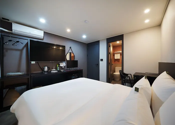 Motel Sinchon Anytime Seoul